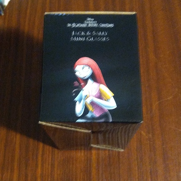 Nightmare Before Christmas Disney Tim Burton's Jack & Sally Mini Glasses - Picture 4 of 5